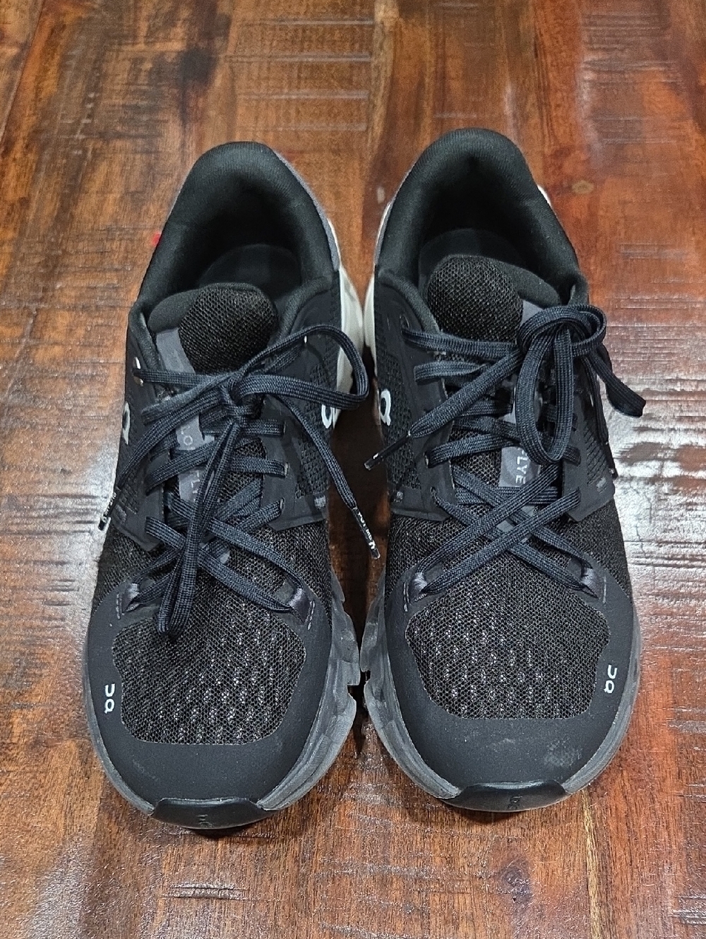 OC OnCloud Sneakers - Picture 2 of 7